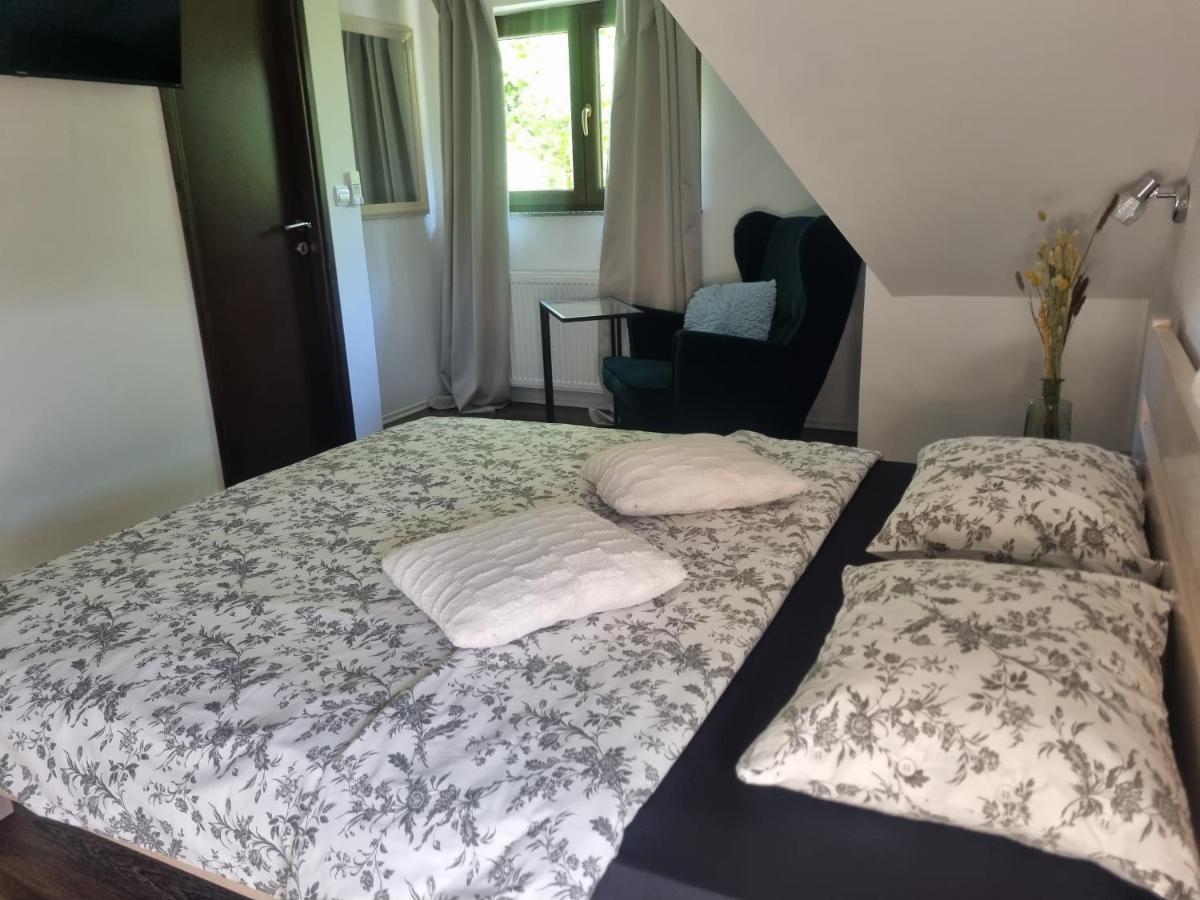 4 Seasons Guest House ラコヴィツァ エクステリア 写真